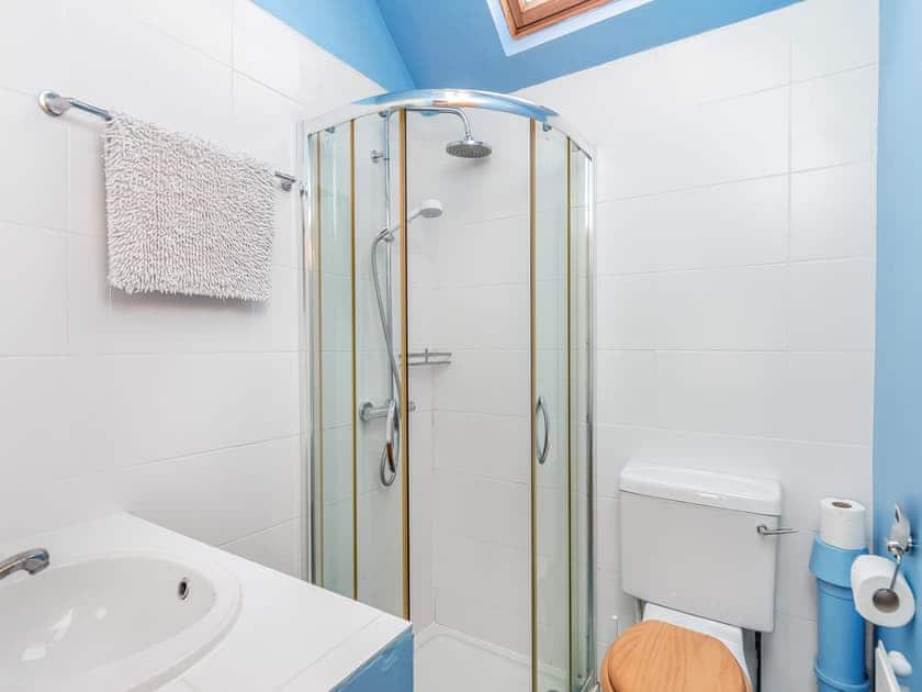 Bathroom | Prosperous Villa, Puncknowle