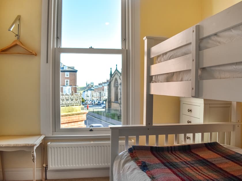 Bunk bedroom | Fatamorgana, Whitby