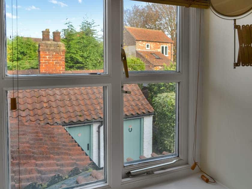 View | Puffin’s Nest - Longsmith Cottages, Flamborough
