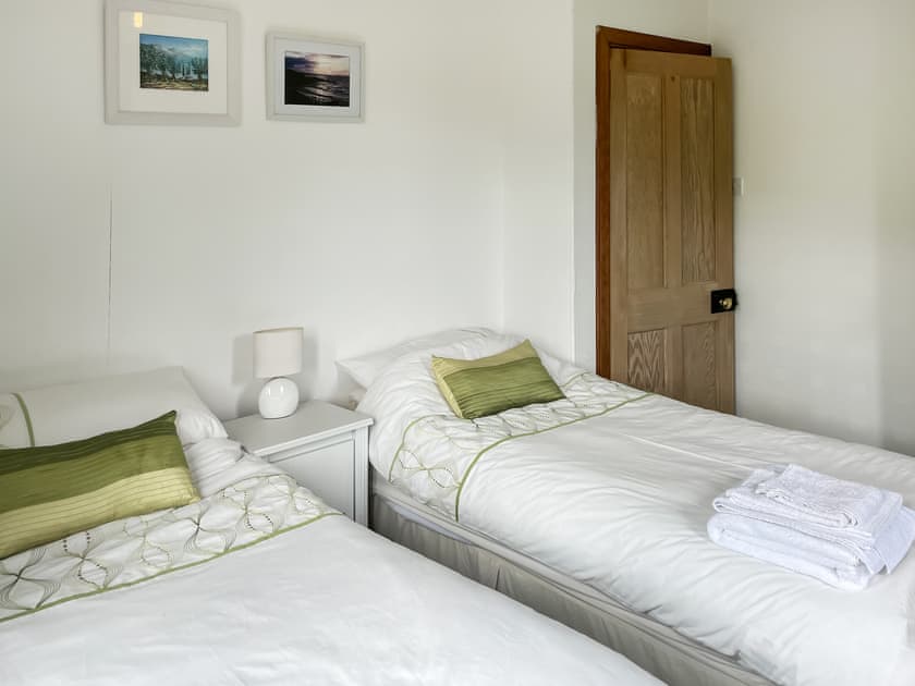 Twin bedroom | Ach-Na-Sithe, Clachan, Tarbert