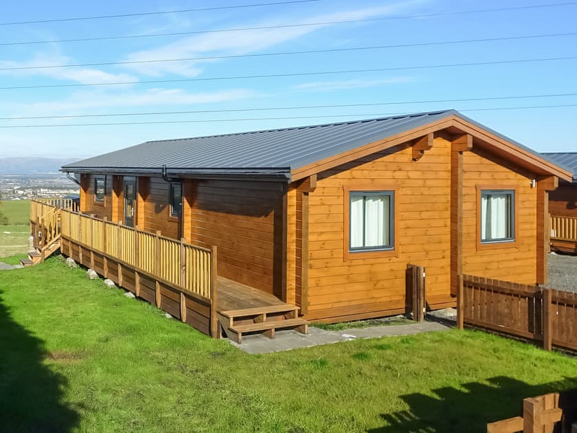 Exterior | Coo Lodge - Stag and Coo Holidays, Falkirk