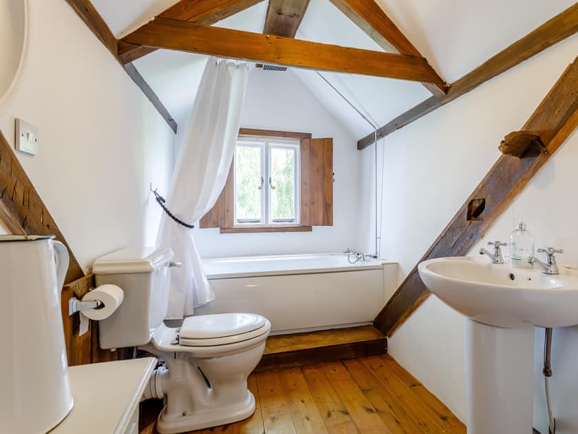 Bathroom | Fletland Holiday Hamlet - Fletland Mill - Fletland Holiday Hamlet , Baston, near Stamford