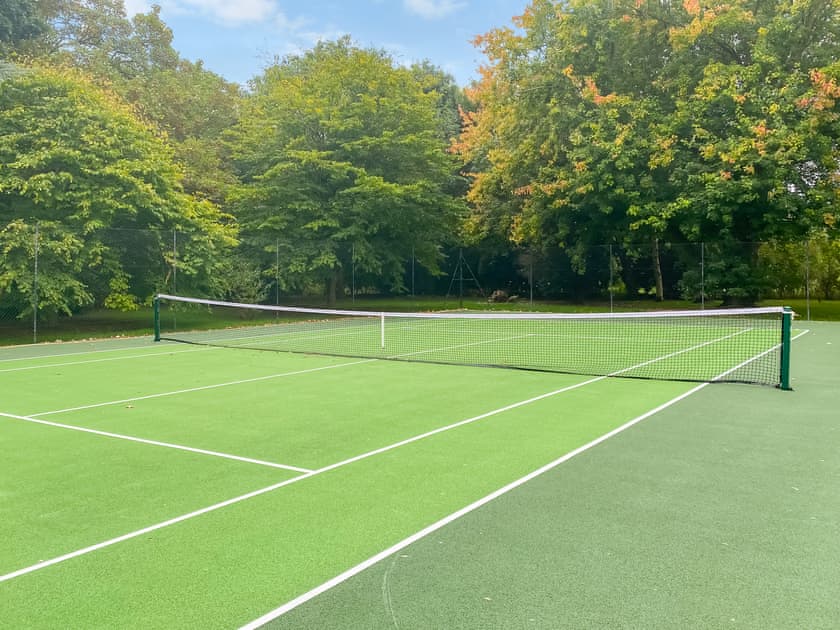 Tennis court | Fletland Holiday Hamlet - Fletland Mill - Fletland Holiday Hamlet , Baston, near Stamford