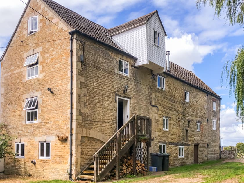 Exterior | Fletland Holiday Hamlet - Fletland Mill - Fletland Holiday Hamlet , Baston, near Stamford