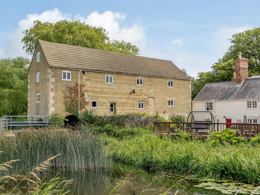 Exterior | Fletland Holiday Hamlet - Fletland Mill - Fletland Holiday Hamlet , Baston, near Stamford