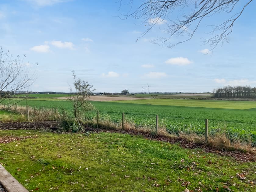 View | Bumblebee Cabin - Redroofs Retreats, Forfar