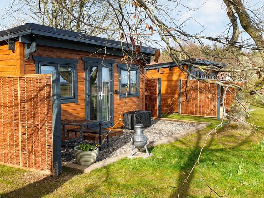 Exterior | Barn Owl Cabin - Redroofs Retreats, Forfar