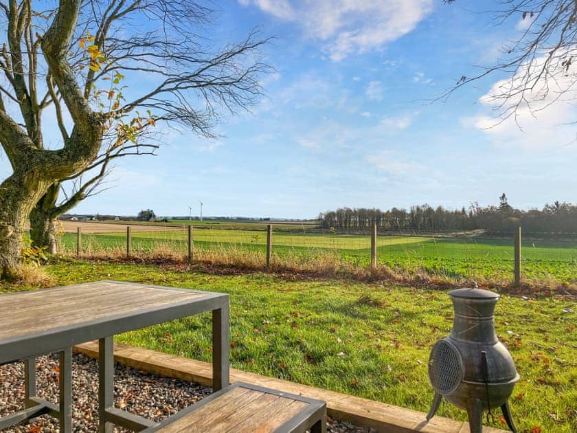 Outdoor | Barn Owl Cabin - Redroofs Retreats, Forfar