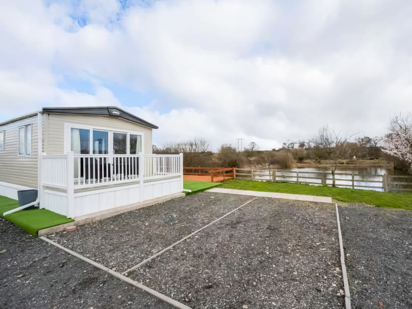 Exterior | Hallcroft Fishery, Retford