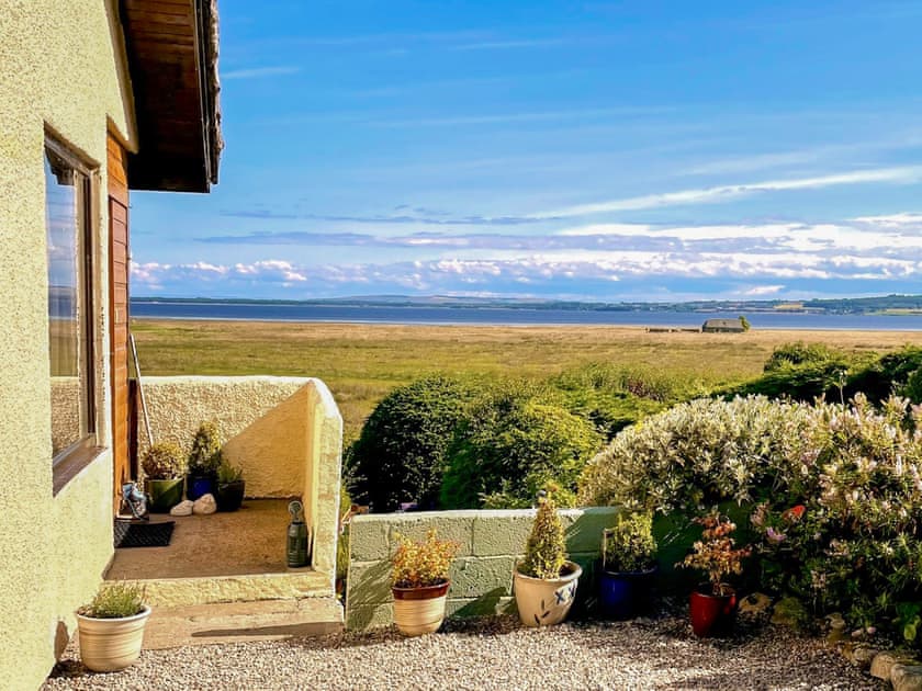 Exterior | Achnacarry Cottage, Lonemore, near Dornoch