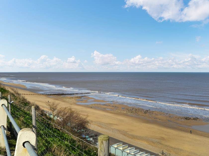 Surrounding area | Samphire Cottage, Cromer