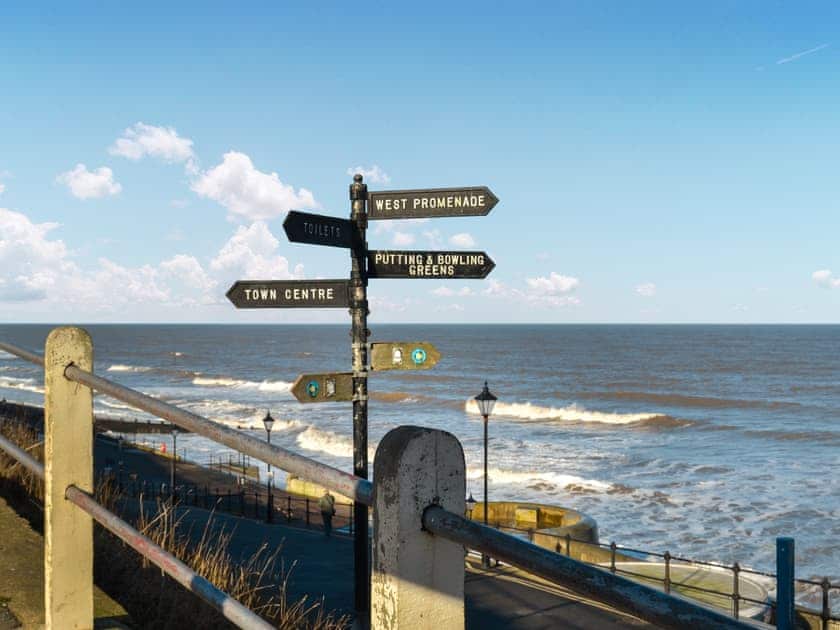 Surrounding area | Samphire Cottage, Cromer