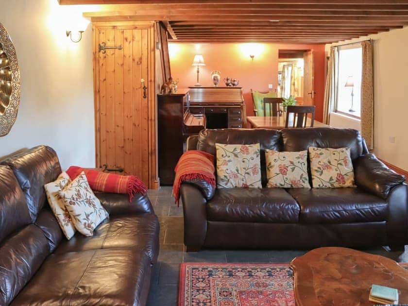 Living area | Cae Coryn, Bala
