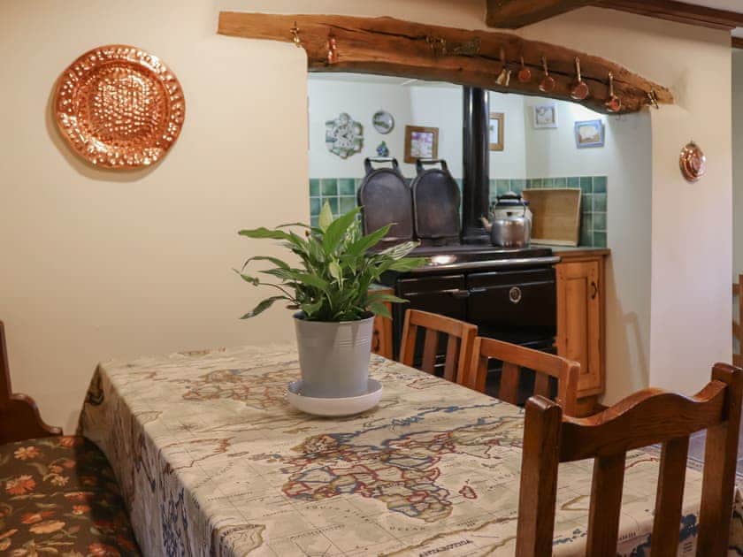 Kitchen/diner | Cae Coryn, Bala