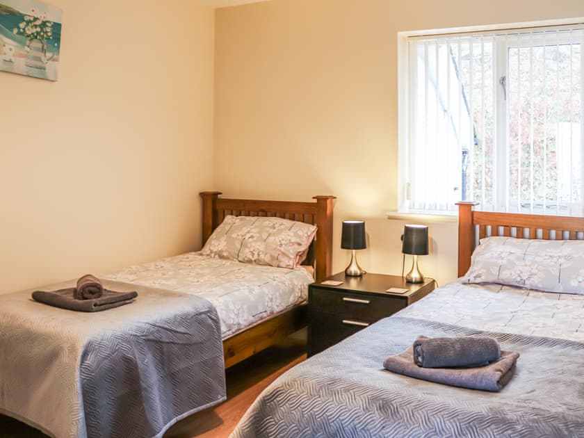 Twin bedroom | Berwyn - Bala Barns, Bala