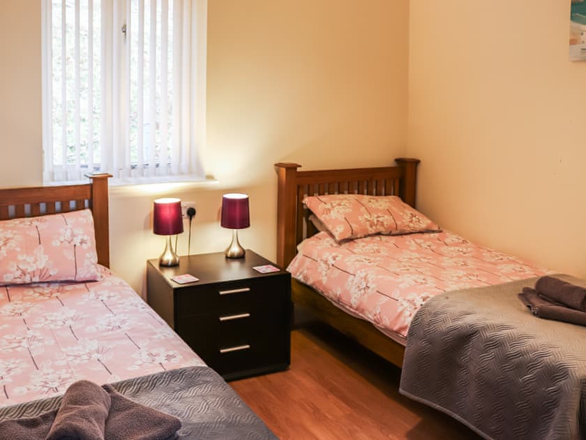 Twin bedroom | Arenig - Bala Barns, Bala