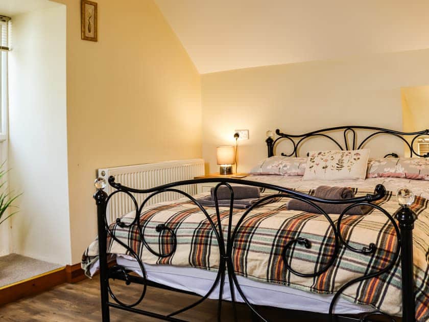 Double bedroom | Hirnant - Bala Barns, Bala