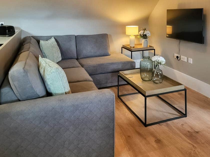 Living area | The Gate House At Benhams, Burghfield Common, near Reading