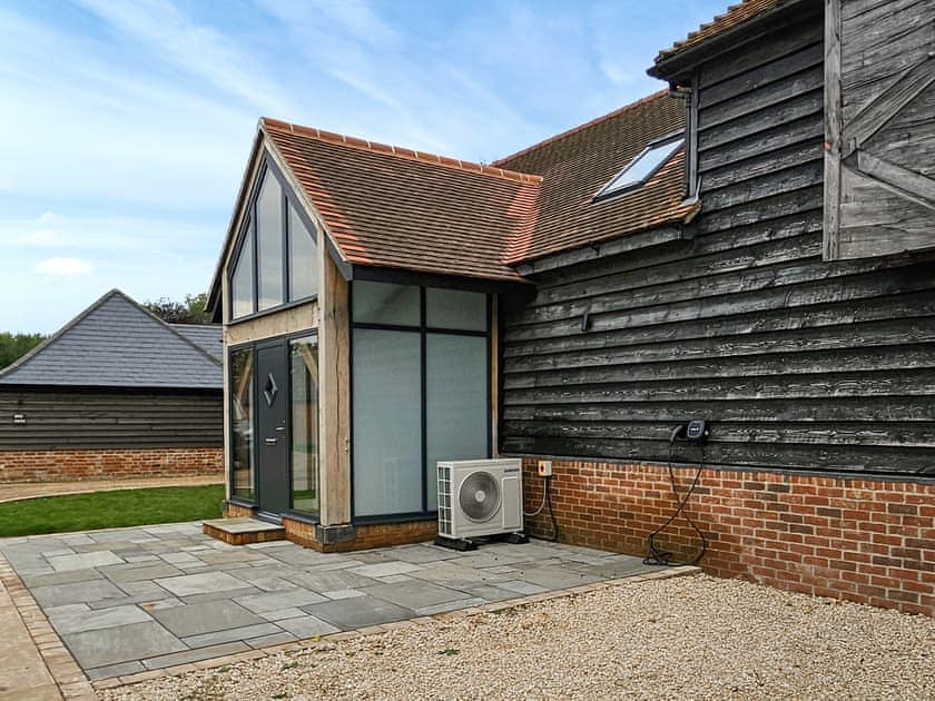 Exterior | The Gate House At Benhams, Burghfield Common, near Reading