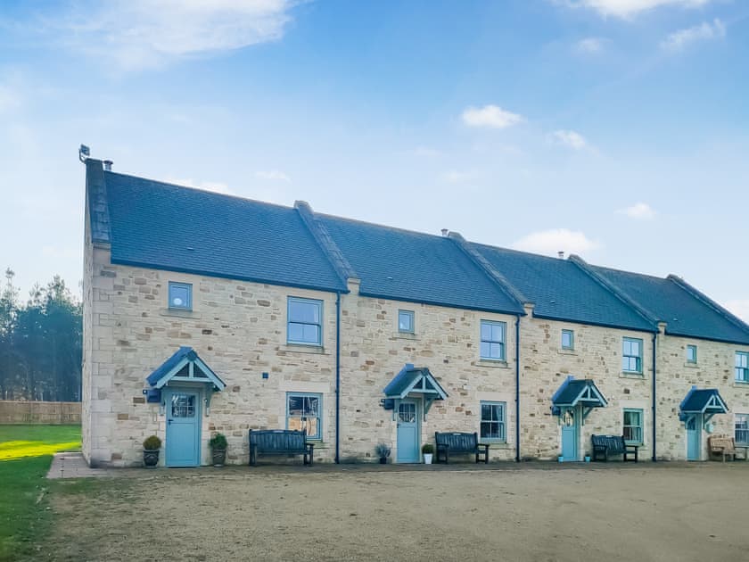 Exterior | Clover Cottage, Burgham Park, near Felton