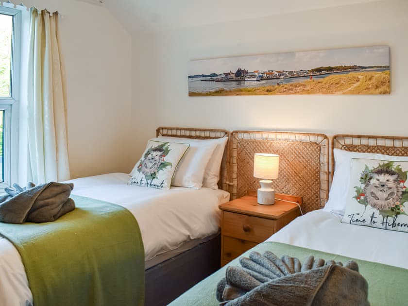 Twin bedroom | Y Ddol, Colwyn Bay