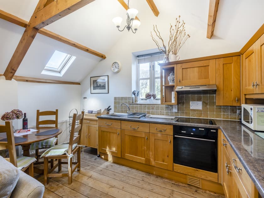 Open plan living/dining room/kitchen | Thimble Cottage, Hartland