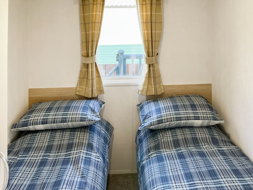 Twin bedroom | Meridan Birkham - Lido Leisure Park, Knaresborough, near Harrogate