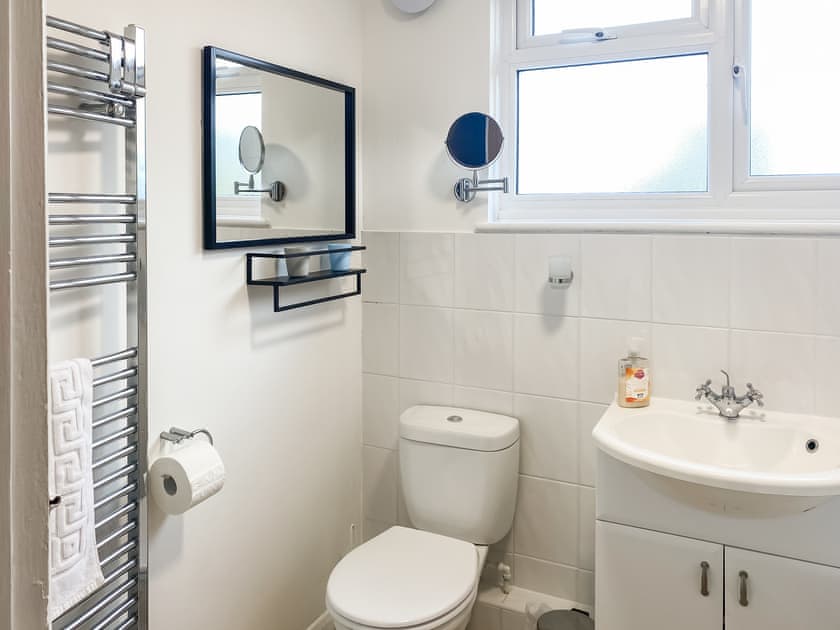 Bathroom | Kims Cottage, Penzance
