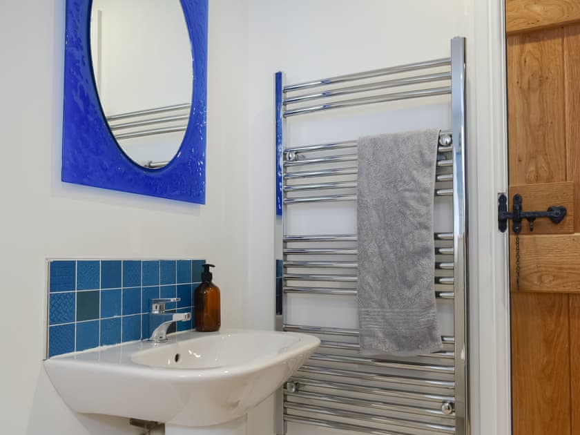 Bathroom | Stones Throw, Padstow