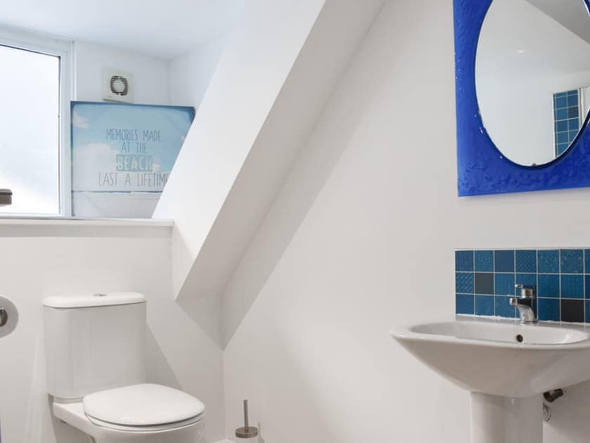 Bathroom | Stones Throw, Padstow