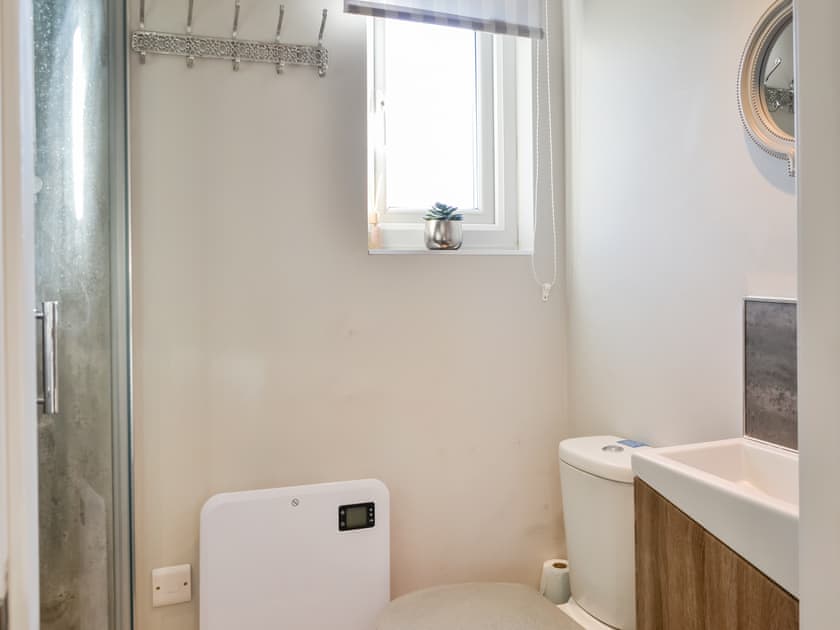 Shower room | Number 150, Wilsthorpe