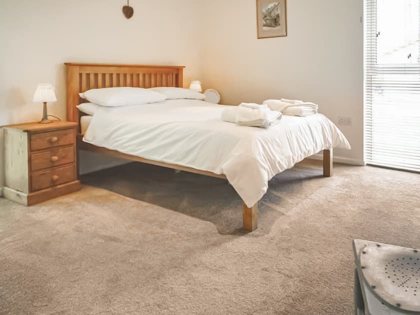 Double bedroom | Chestnut Lodge, Clunton, nr Bishops Castle