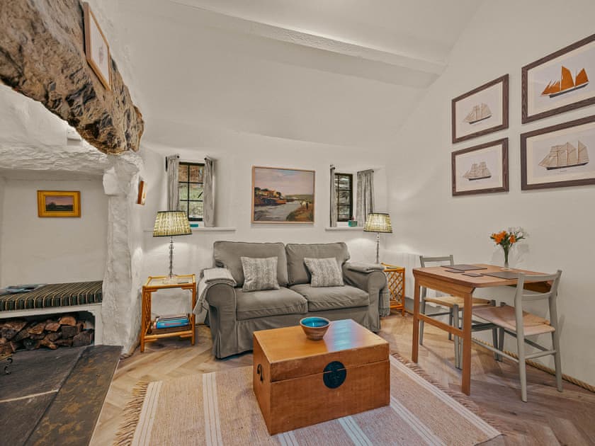 Living area | Garth Yr Hebog, Porthmadog
