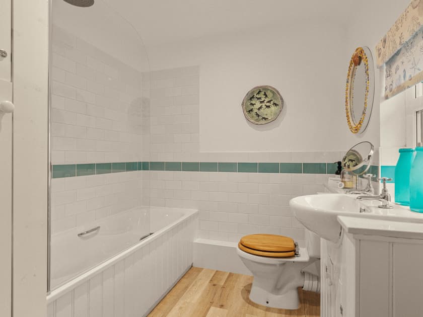 En-suite | Garth Yr Hebog, Porthmadog