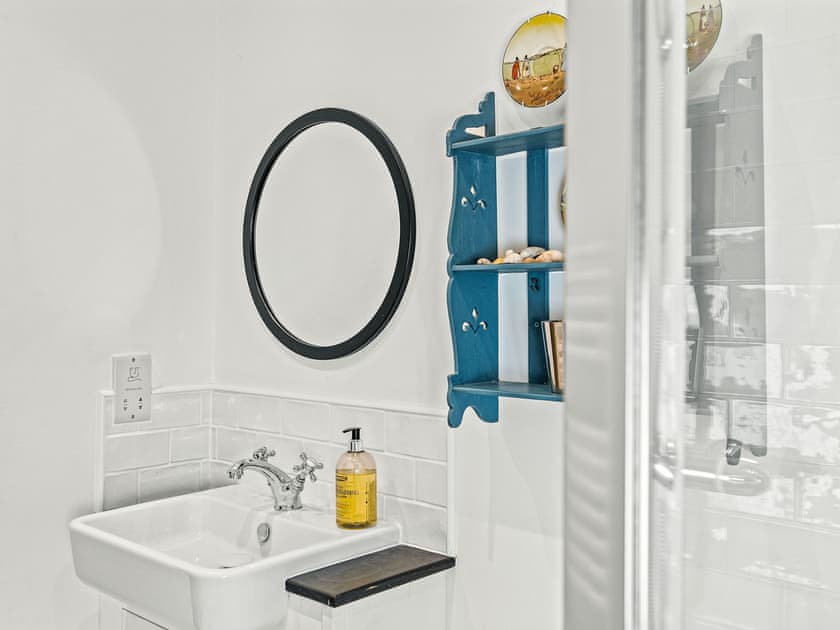 Bathroom | Pont Faen, Porthmadog