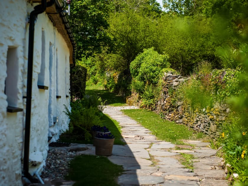 Exterior | Pont Faen, Porthmadog