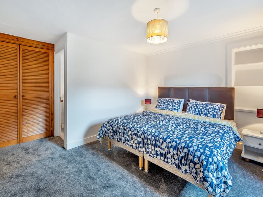 Double bedroom | Balnamuir Farmhouse, Pitlochry