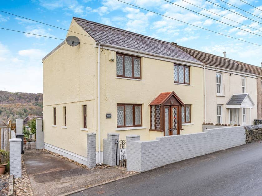 Exterior | Pant Glas Cottage, Pontardawe