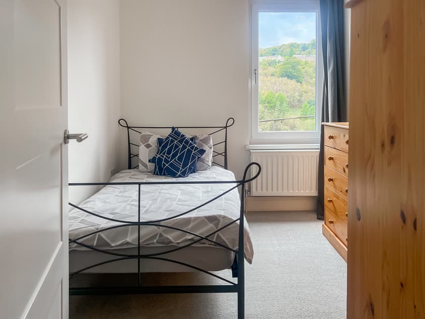 Single bedroom | Hill View, ABERTILLERY