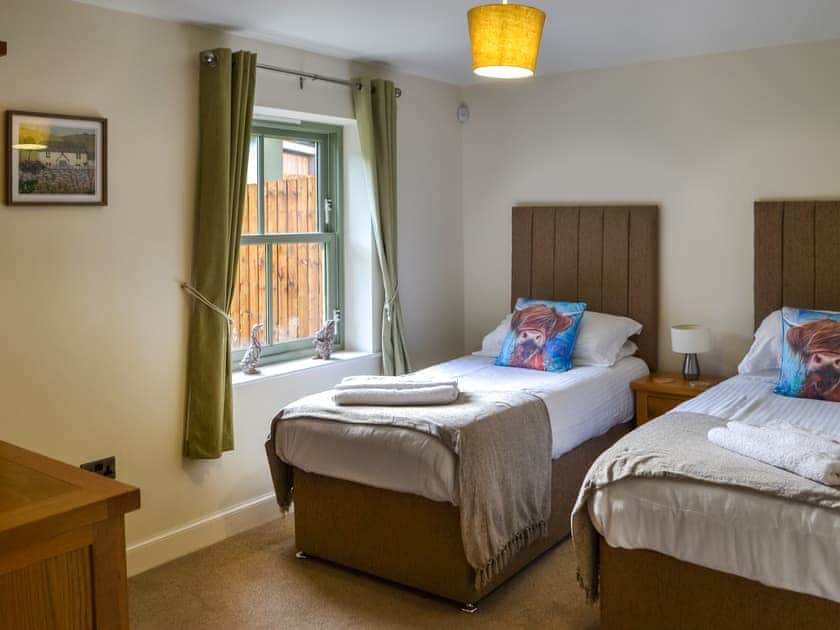 Twin bedroom | Clover Cottage, Burgham Park, near Felton