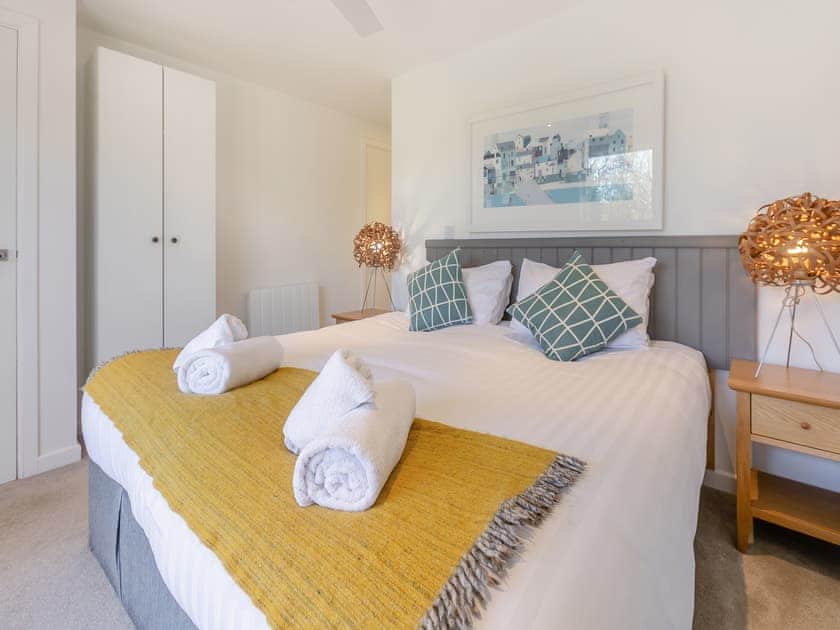 Double bedroom | Una Aurum 57 - St Ives Resort, Carbis Bay, near St Ives