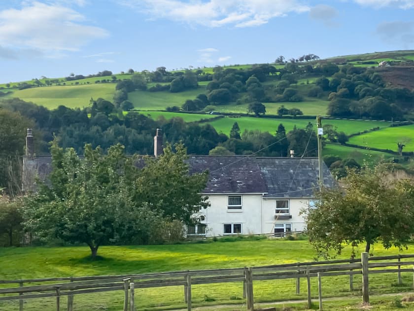 Setting | The Hayloft, Abergele