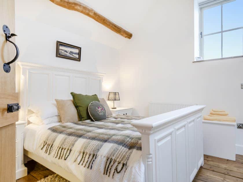 Double bedroom | Dukes Cottage - Manor Farm, Winkhill, near Leek