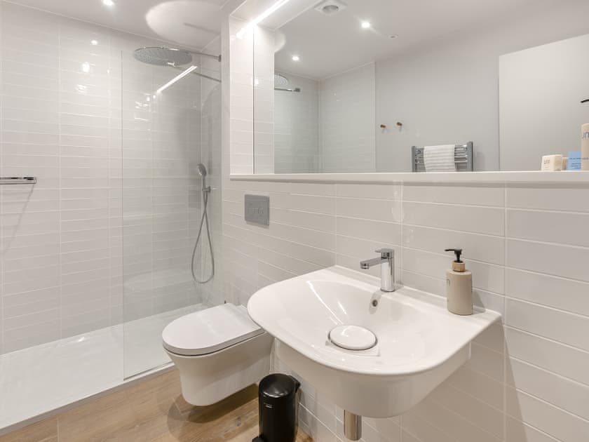 Bathroom | Villa 78 - St Ives Resort, Carbis Bay, near St Ives
