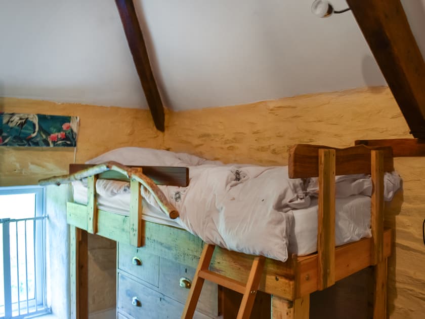Bunk bedroom | The Enchanted Wilderness  - Driftwood Cottage - The Enchanted Wilderness, Bere Alston