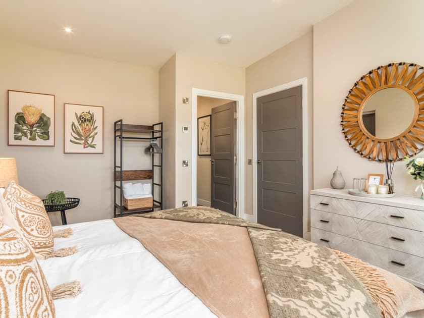 Double bedroom | The Hideaway - Rachel’s Farm, Buchlyvie