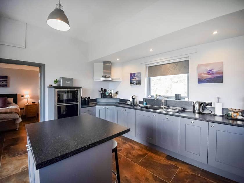 Stylish dining, kitchen and living area | Storr - Brogaig Cottages, Brogaig, near Staffin