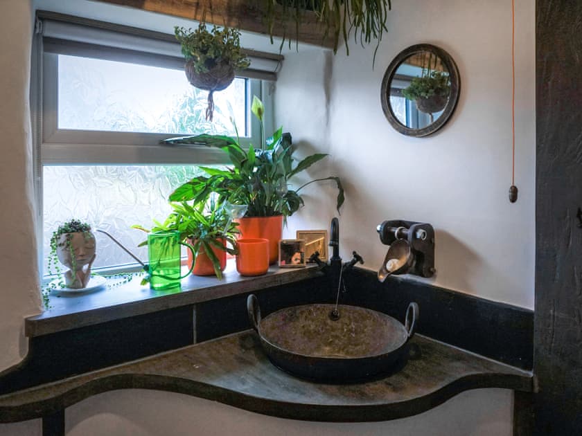 Bathroom | enRoot Cottage, Ingleton