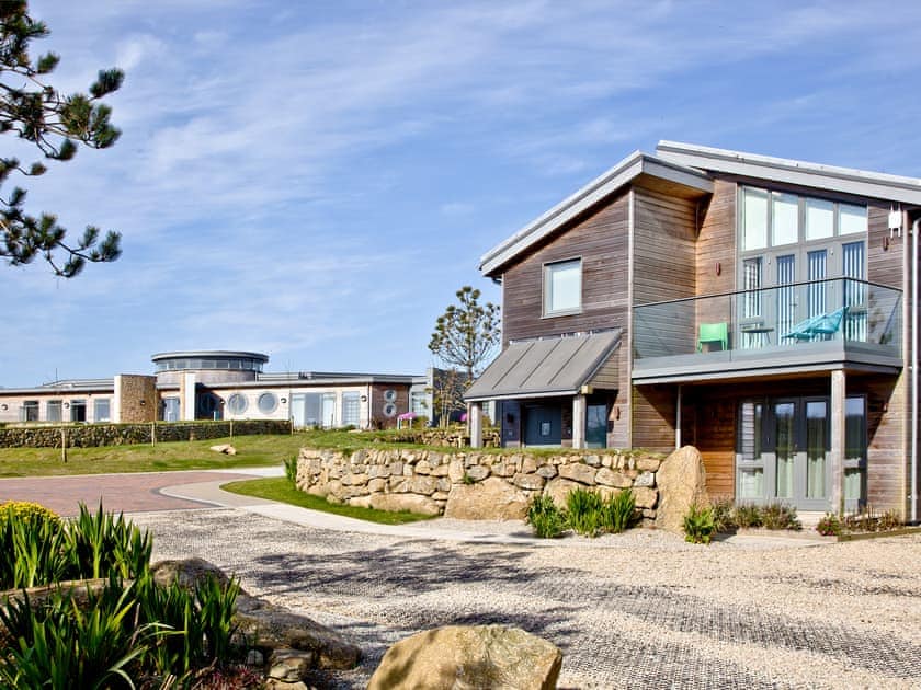 Facilities | Lodge 67 Una - St Ives Resort, Carbis Bay, near St Ives