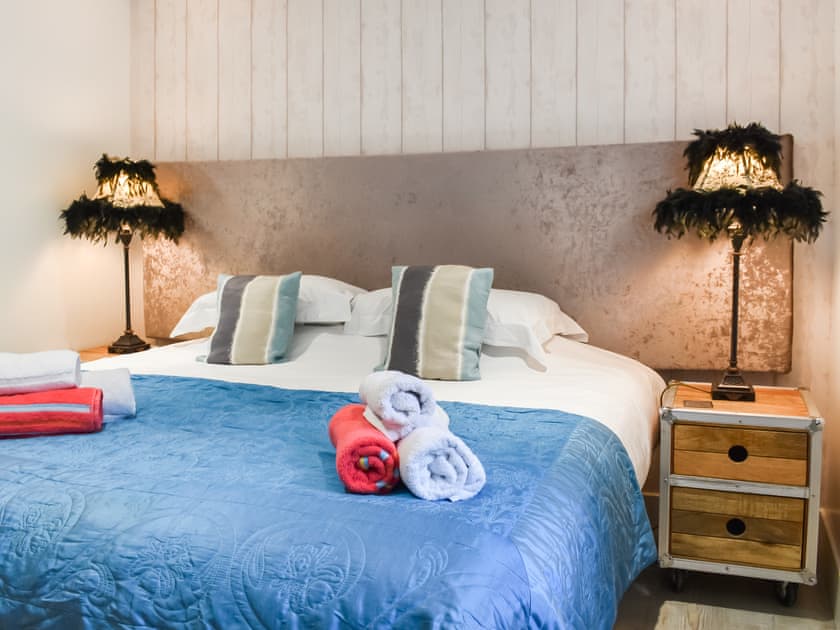 Double bedroom | Oceans Away - Seasons Apartments, Woolacombe